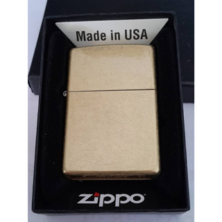 ZIPPO 48267   REGULAR STREET BRASS   สีทองลายเรียบรุ่นใหม่   ราคาถูกสุด  ของใหม่ไม่ผ่านการใช้งาน  มาพร้อมกล่องตรงรุ่น