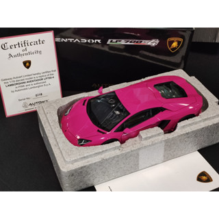 โมเดลรถAVENTADOR 1/18 โมเดลรถLAMBORGHINI AVENTADOR โมเดลรถ แลมโบกินี่ LAMBORGHINI AVENTADOR Autoart LP700-4 pink 1:18