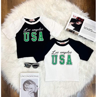 เสื้อครอปแขนสั้นสีทูโทนสกรีนลายUSA มี 2 สี ดำ ขาว