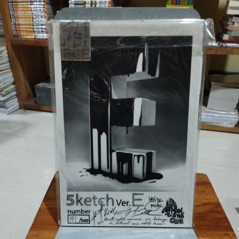 5ketch ver.E number141/300