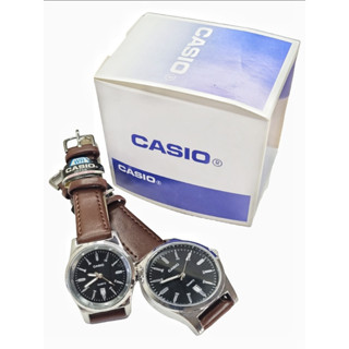 นาฬิกาข้อมือแฟชั่น นาฬิกาcasio สายหนัง แสดงวันที่ สีน้ำตาล คาสิโอ้ผู้ชายและผู้หญิง นาฬิกาคู่รัก RC640