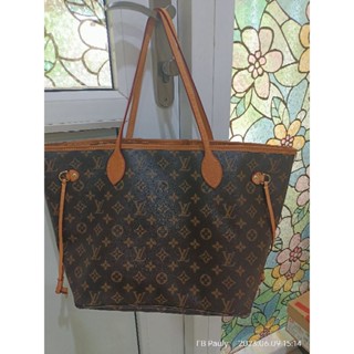 Louis Vuitton nerverfull mm used bag like new good condition good price