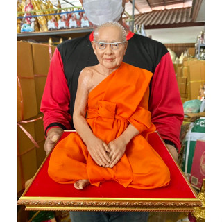 หลวงพ่อฤาษีลิงดำ หน้าตัก9นิ้ว สูง10นิ้ว รูปเหมือน