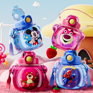 JAHOME ถ้วยน้ําสําหรับเด็ก Disney Strawberry Bear, นักเรียนฤดูร้อนความจุขนาดใหญ่ขวดน้ํากีฬาแบบพกพาพร้อมฟาง