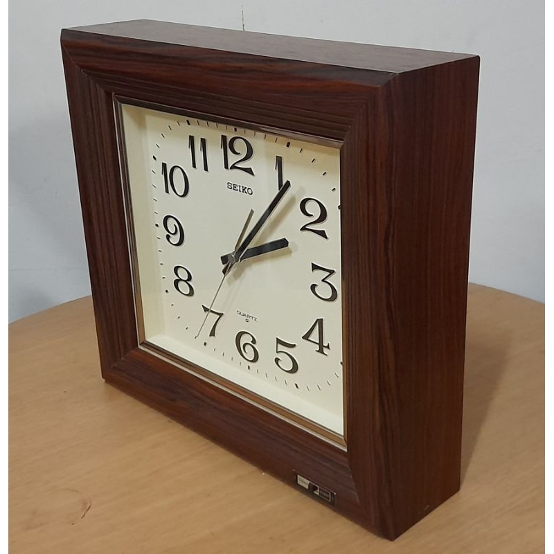 นาฬิกา seiko วินเทจแขวนผนัง