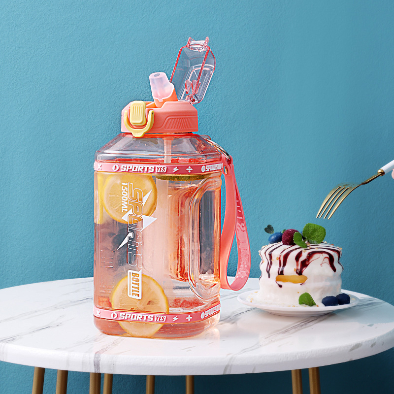 J187 ขวดน้ําไล่โทนสี ความจุขนาดใหญ่ 1.5L แบบพกพา ไม่รั่วซึม BPA สําหรับออกกําลังกาย ยิม เล่นกีฬา