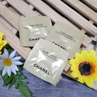 ราคาต่อ 1ชิ้น CHANEL sublimage lessence fondamentale 1ml ผลิต 03/2022