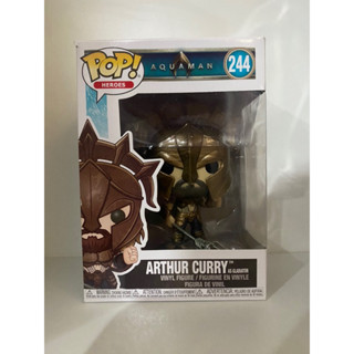 Funko Pop Arthur Curry Aquaman 244 Damage Box