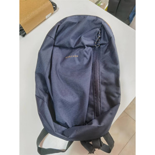 กระเป๋าQUECHUA จาก DECATHLON