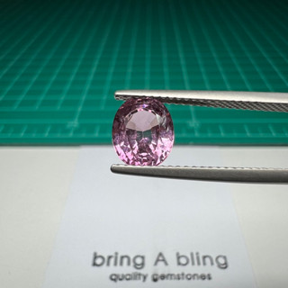 พลอย สปิเนล พม่า (Burma spinel) น้ำหนัก 1.85 ct (8.1x7x4.5mm) พลอยสวย ค่อนข้างสะอาด ไฟดี