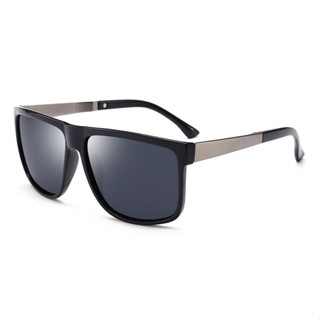 แว่นกันแดด  Wayfarer Style รุ่น  BS-944