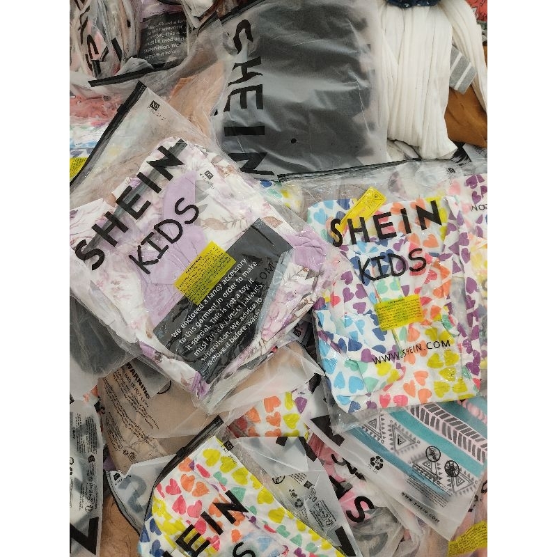 ชุดเด็กเสื้อ&กางเกงป้ายSHEIN