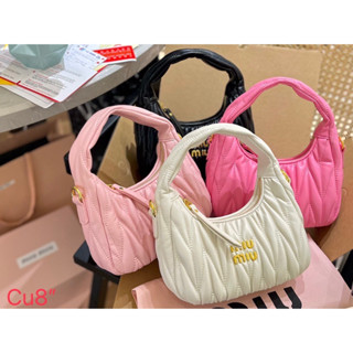 4สี MIU MIU bag กระเป๋า หนังแท้ คุณภาพดี สวยมาก สวยเกร๋ ขนาดน่ารัก กำลังดี  มิวมิว