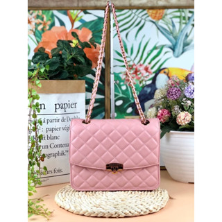 ชอค Quilted Chain Strap Clutch