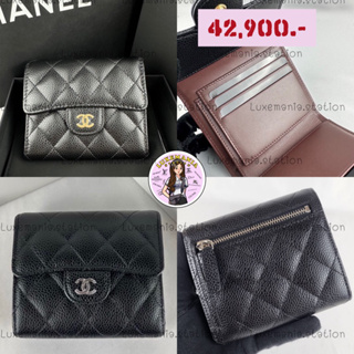 👜: New!! Chanel Tri-fold Compact Wallet in Black Caviar GHW/SHW ‼️ก่อนกดสั่งรบกวนทักมาเช็คสต๊อคก่อนนะคะ‼️