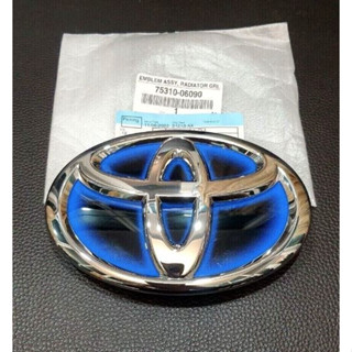 (ของแท้) 75310-06090 โลโก้ กระจังหน้า หรือ หลัง Camry Hybrid ปี 2015  เบิกศูนย์