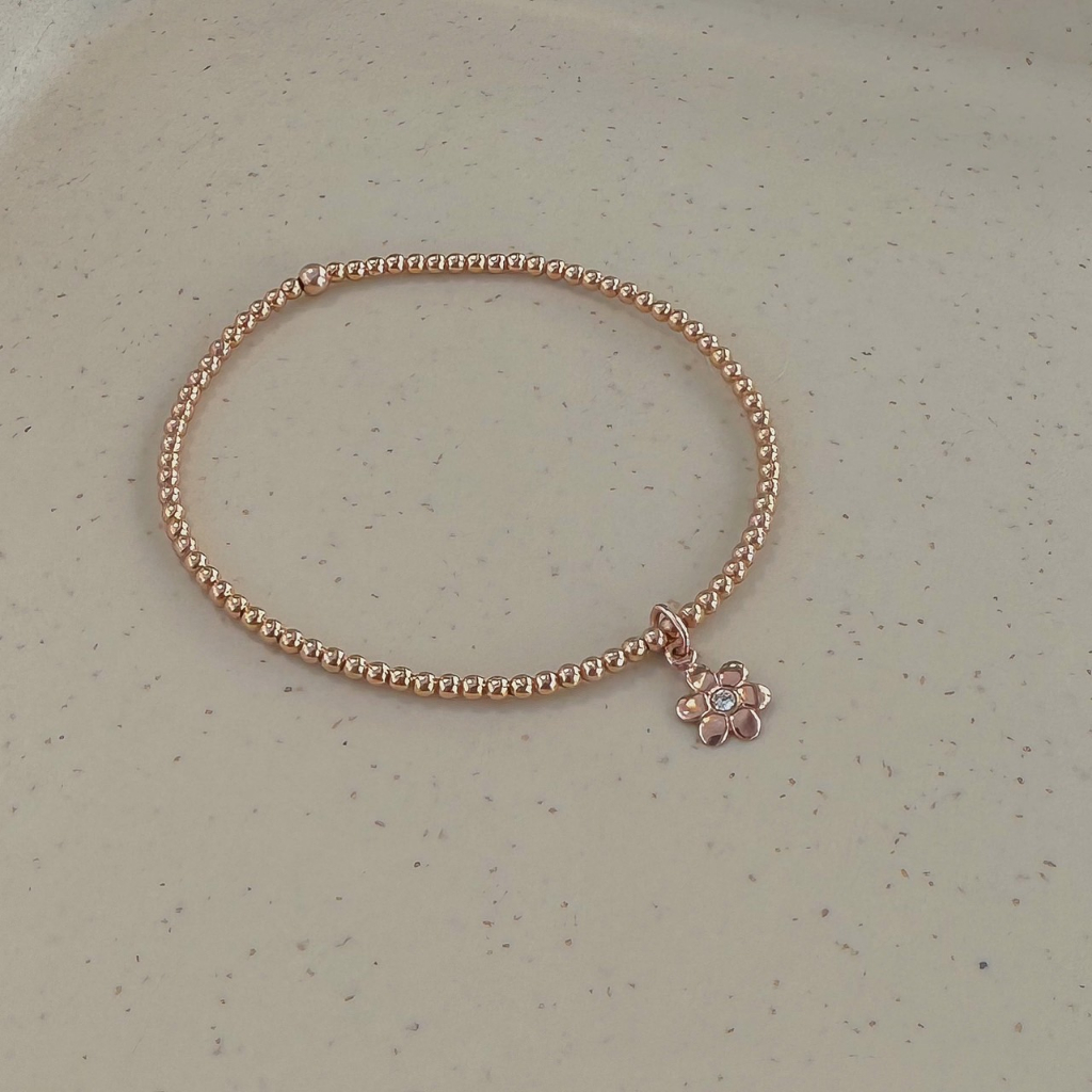 SissyJewelry // ข้อมือเงินแท้ รุ่นเอ็นยืด จี้ Flower gem stretch beaded bracelet (Rosegold-plated) ) Free gift box