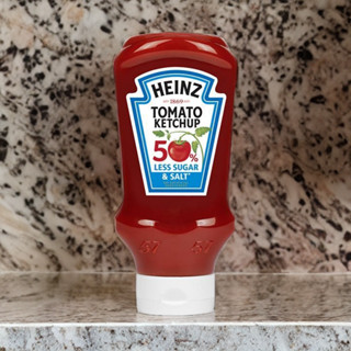 Heinz Tomato Ketchup 50% Less Sugar &amp; Salt 435g ไฮนซ์ ซอสมะเขือเทศ น้ำตาลลดลง50%