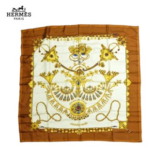 Hermes silk scarf  90x90cm​  ผ้าพันคอ​ ผ้าคลุมไหล่ สินค้ามือสอง​ ของแท้