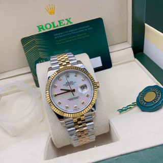 นาฬิกาข้อมือ Rolex Datejust CC clean (พร้อมกล่องใส travel case)