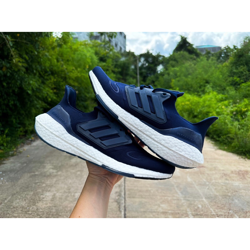 ลดเพิ่ม 10-15% ทักแชทรับโค้ด Adidas UltraBOOST 22 "Navy" GX5461 ของแท้ ป้ายไทย