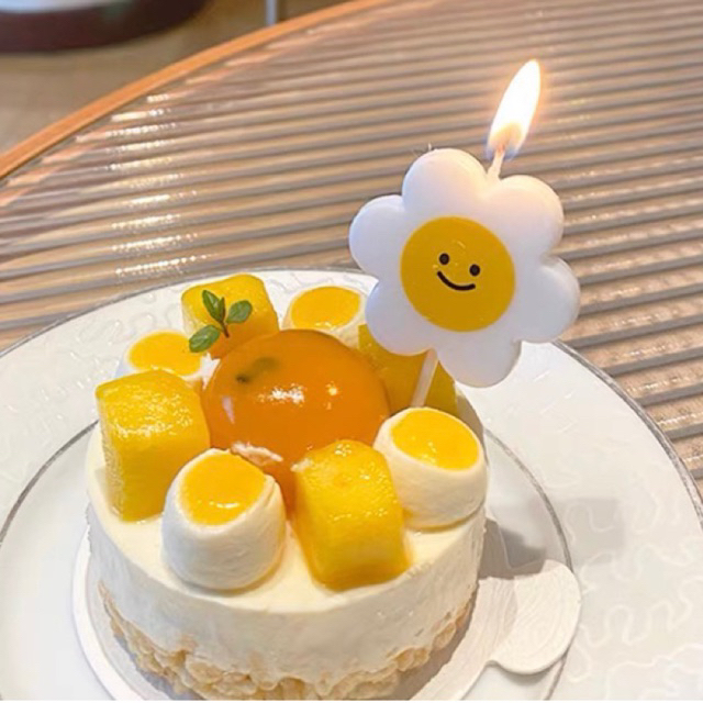 059,060 ถูกสุด <พร้อมส่งในไทย > เทียน Happy birthday เทียนวันเกิดเดซี่ใหญ่ มี 2 สี ขาว แดง
