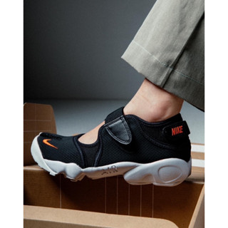 W NIKE AIR RIFT BR  รองเท้าลำลองหญิง