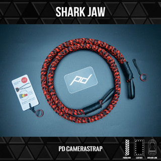 สายคล้องกล้องแฮนด์เมด สีแดงสลับดำ Camerastrap Shark jaw Peak design handmade Red-Black-camo