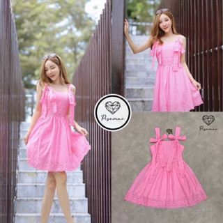 PISAMAI Mini dress หวานๆ เดรสตัวสั้นสีชมพูหวานๆแต่งลายฉลุ  เหมาะกับสาวหวานมากๆค่า