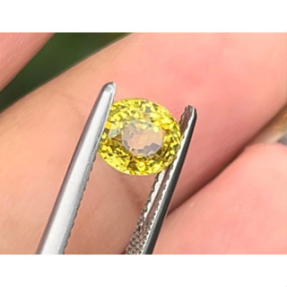 พลอยแซฟไฟซ์(Yellow Sapphire ) นน2.01กะรัต