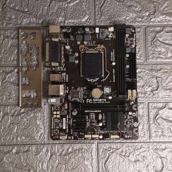 ⚡️ เมนบอร์ด GIGABYTE H81M-DS2 LGA1150 มีฝาหลัง ฟรีSpeakerเมนบอร์ด