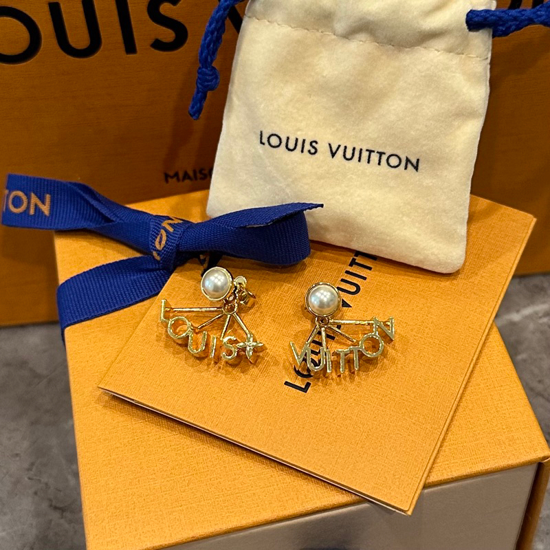 New Lv spelling earrings