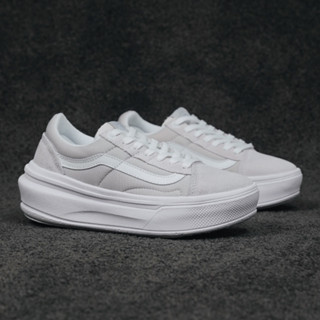 แท้💯% Vans Old Skool Overt CC ส่งไวส่งฟรี แวนส์ ได้ทั้งชายและหญิง รองเท้าผ้าใบ