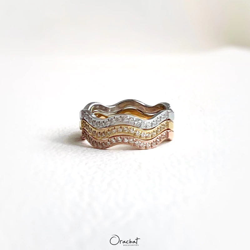 Orachat | Tiny wave 14k ring. (แหวนตัวเรือนสแตนเลส)