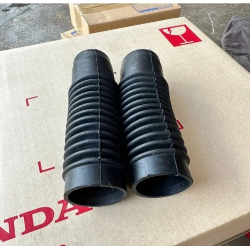 ยางหุ้มโช๊คหน้า S90 CB100 RX100 ได้1คู่/ยางหุ้มโช๊คหน้า S90 CB100 RX100 ได้1คู่