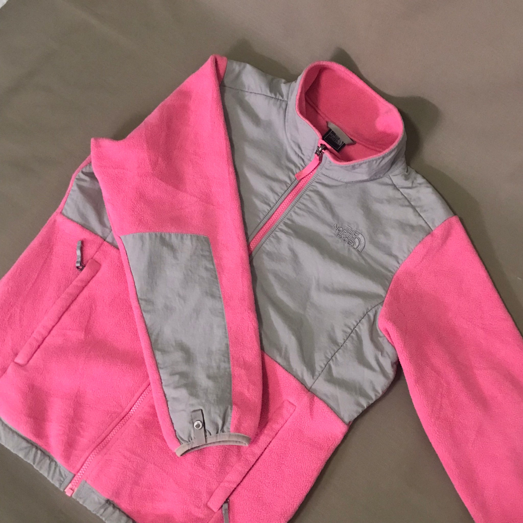 ส่งต่อ เสื้อกันหนาว The North Face สีชมพูเทา