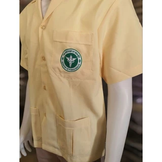 เสื้อสาธารณสุขผู้ชาย สีเหลือง แบบปักตรา เสื้ออนามัย ผู้ช่วยพยาบาล