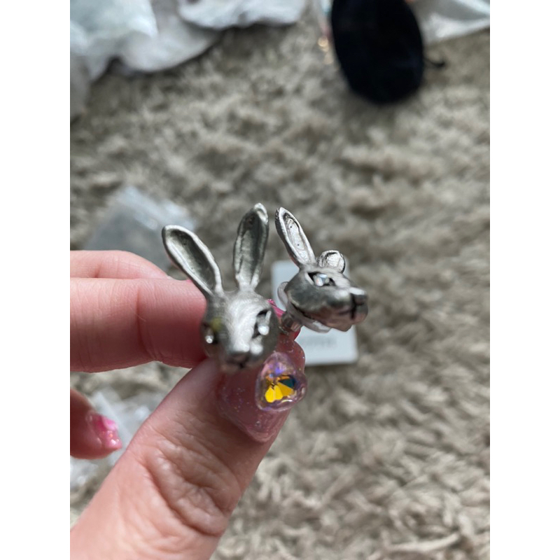 ต่างหูกระต่ายตาเพชร แบรนด์ 77TH