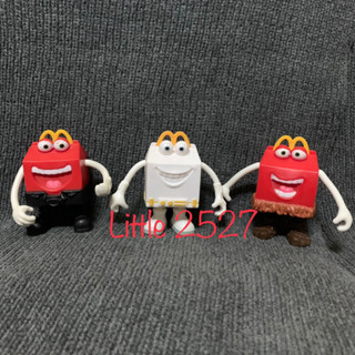 McDonalds happy meal toy white+red box figure (สูง 2.5นิ้ว)