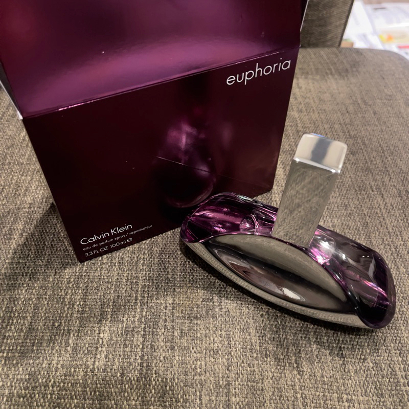 ส่งต่อ ส่งฟรี ของใหม่แกะกล่อง ของแท้แน่นอนค่ะ  ปริมาณ 99% น้ำหอม CK Calvin Klein Euphoria EDP 100ml