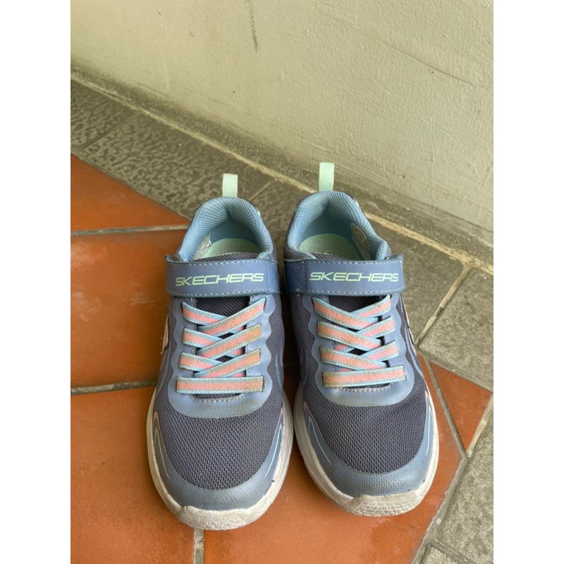 รองเท้าเด็กผู้หญิงSKETCHERSไซส์28.5euของแท้