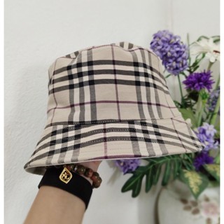 หมวกบักเก็ตBurberry มือสองของแท่