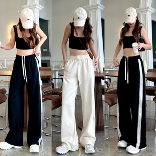 W.Warming Pants กางเกงวอร์มขากระบอกแต่งแถบข้าง