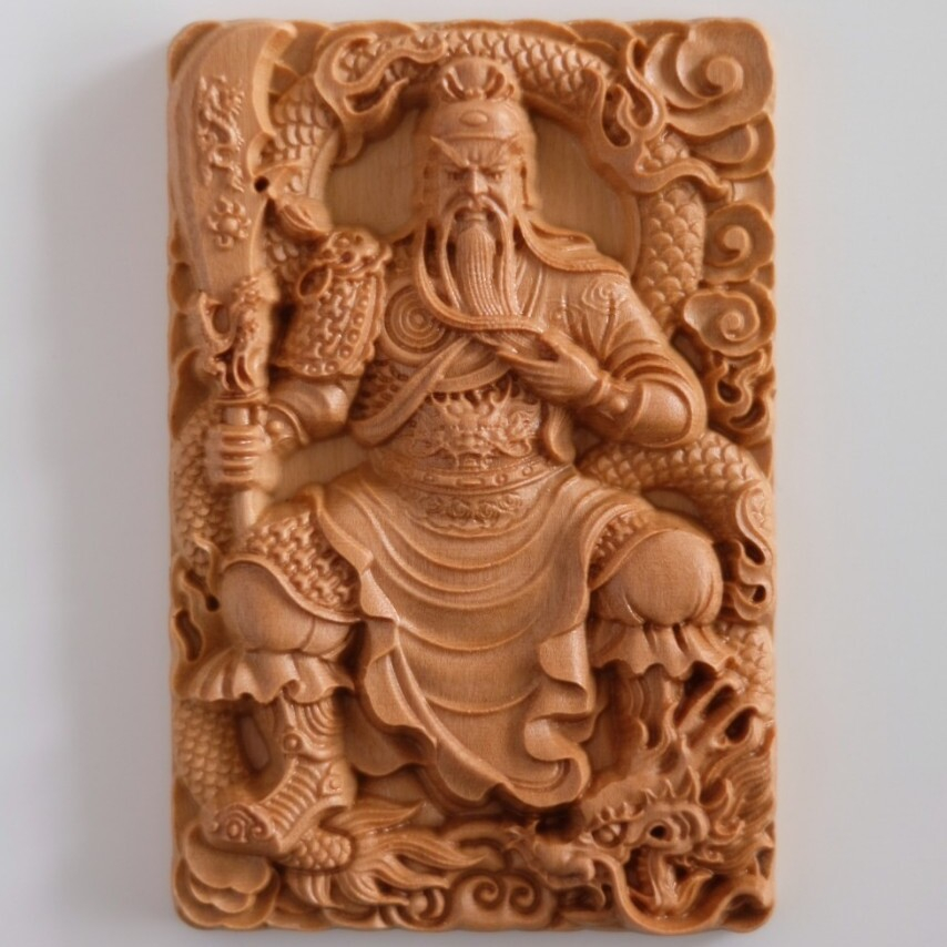 เทพเจ้ากวนอู แกะสลักจากไม้ตะเคียนหิน ขนาด 3x4.5 , 5x7.5 ซม. หนา 1 ซม.