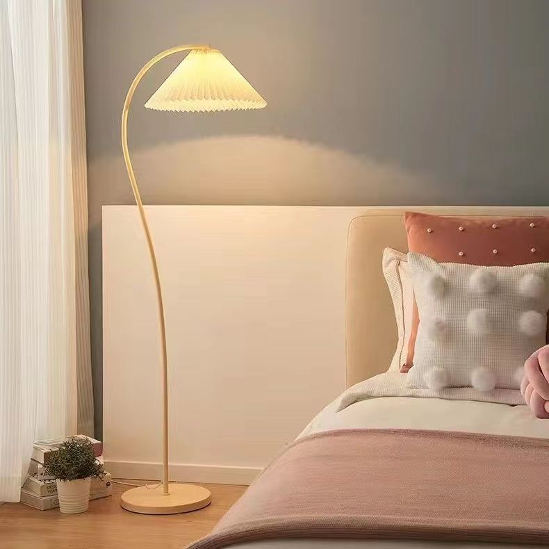 ⭐LED floor lamp⭐โคมไฟ led แบบยุโรป ของแต่งห้อง โคมไฟ