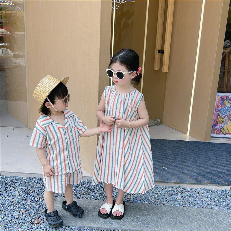 (130 ผู้ชายและผู้หญิง)คอลเลกชั่นแม่ลูกสีเอิร์ธโทน - Earthtone mom & kids Collection **พร้อมส่ง**