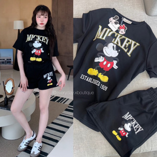 Mickey Sporty set❣️🖤(480฿ฟรีส่ง) ชุดเซ็ทสปอร์ต สุดคิ้วท์ ดีเทลสกรีนลายมิกกี้ทั้งเสื้อและกางเกงเลยค่ะ งานน่ารักมาก valen