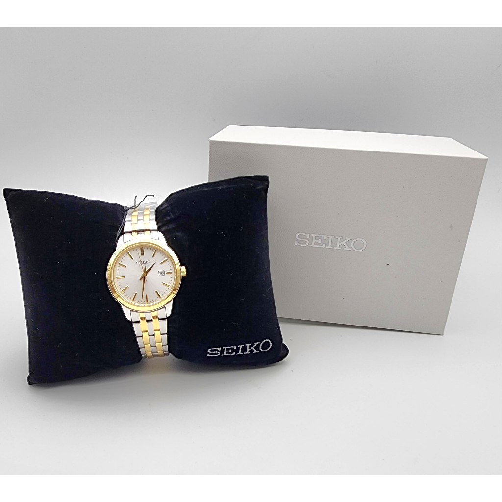 นาฬิกา SEIKO WOMEN'S SUR410 QUARTZ WHITE DIAL TWO TONE STAINLESS STEEL WATCH 30 MM พร้อมกล่อง (ใหม่)