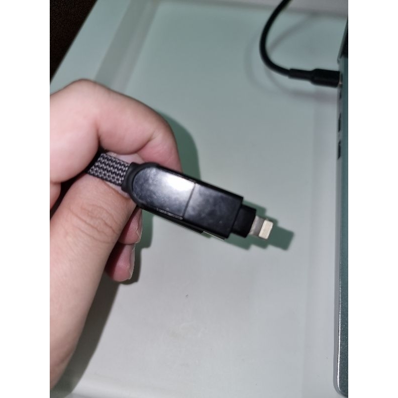 [มือ2] สายชาร์จพวงกุญแจ หลายหัว 6 in 1 inCharge® X 100W