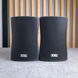 ลำโพง XXL F-5 ลำโพงติดผนัง Wall Mount Speaker ขนาด 5 นิ้ว กำลังขับ 30 วัตต์ 100V มาพร้อมขาแขวน ( ราคาต่อคู่ )